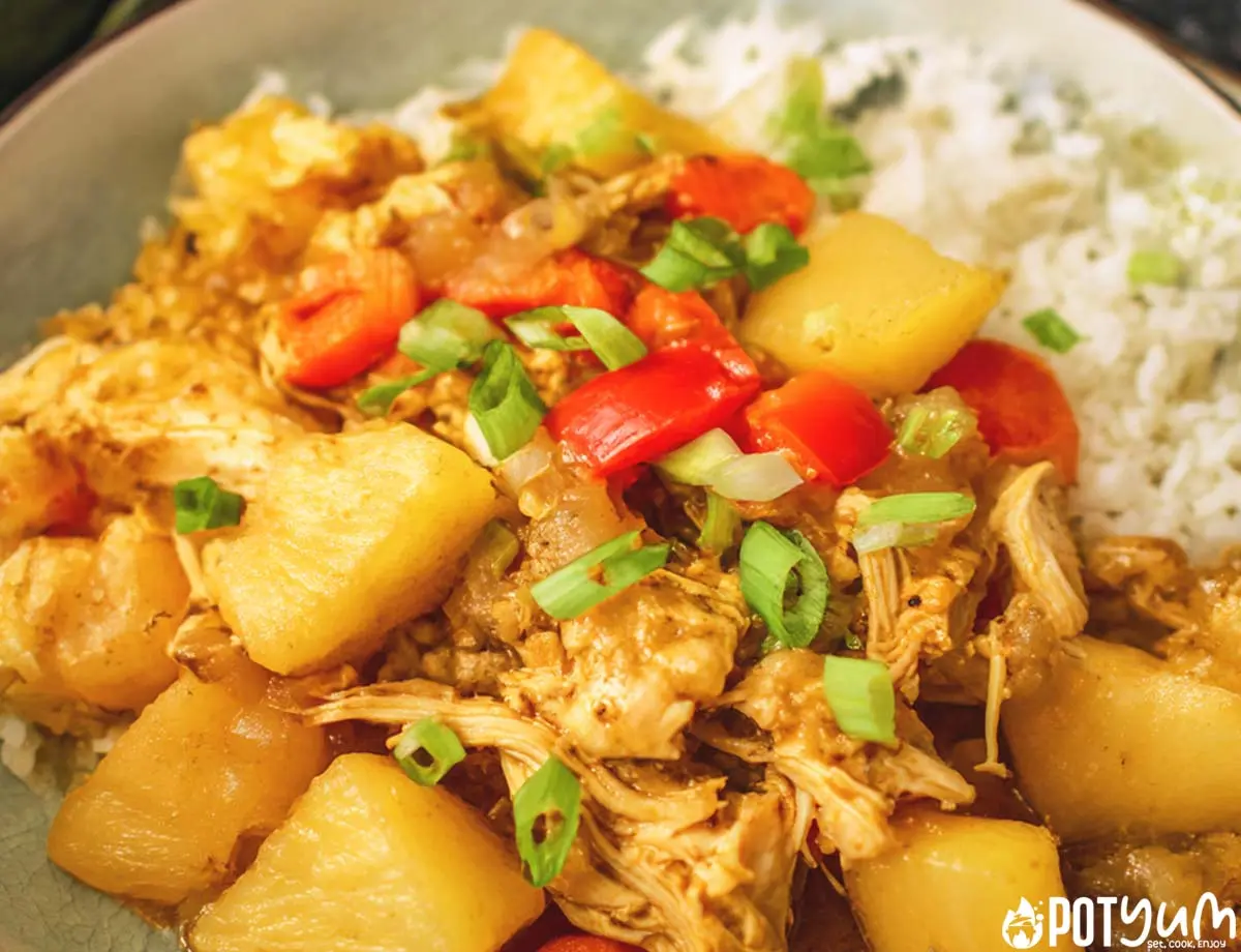 Slow cooker pineapple chicken in a bowl