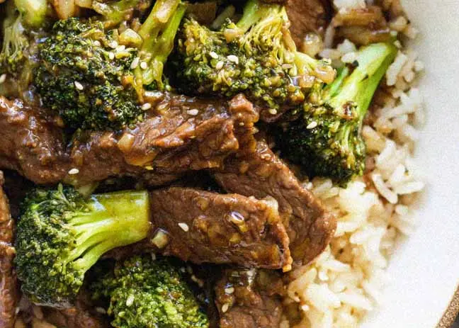 image of Slow Cooker Beef & Broccoli
