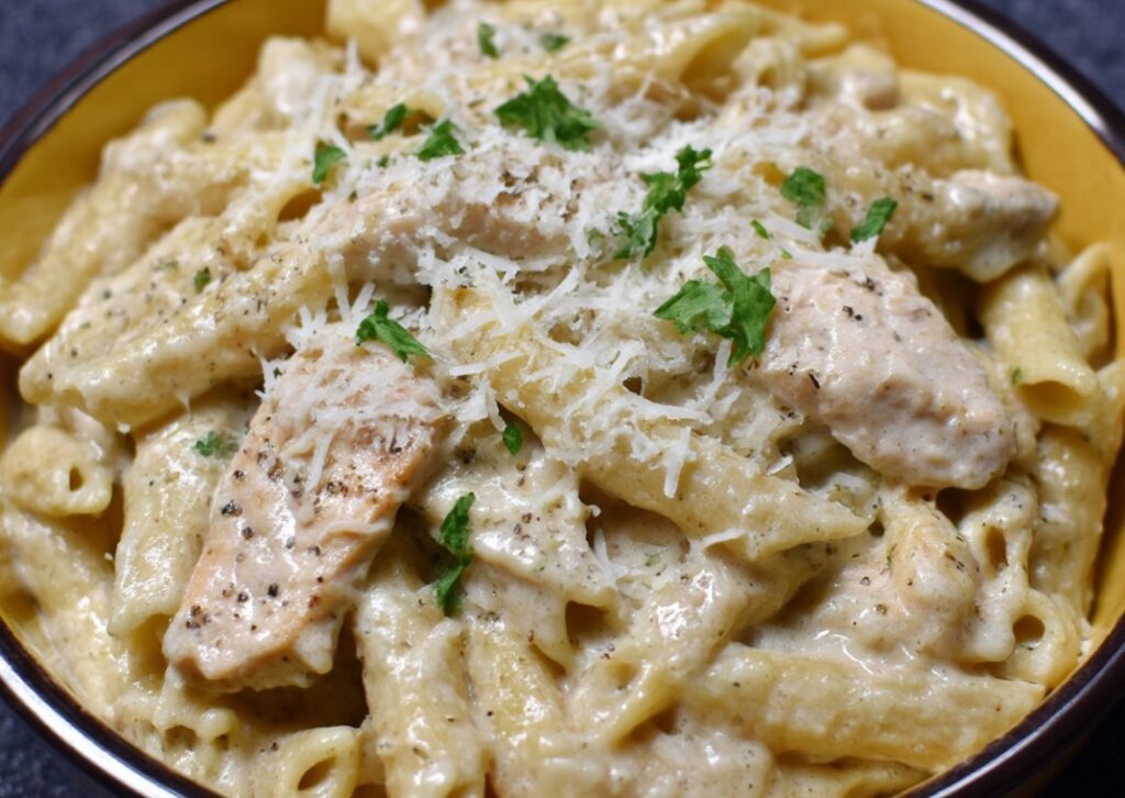 Slow Cooker Parmesan Chicken Pasta Recipe