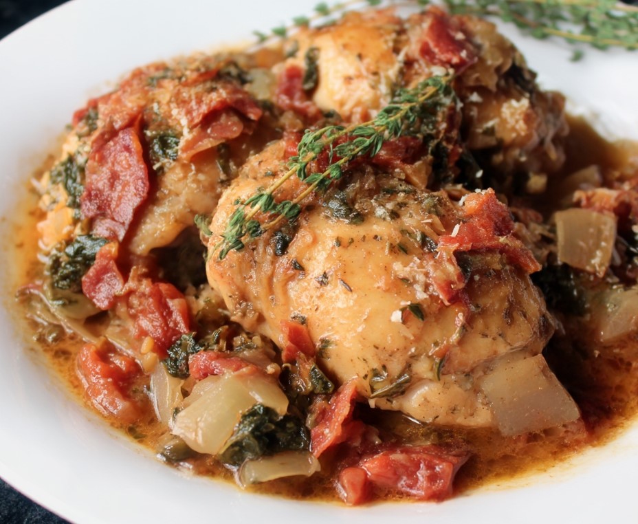 Slow Cooker Tuscan Chicken Thighs