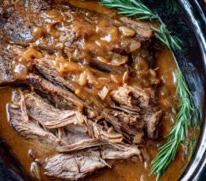 Slow Cooker Holiday Brisket With Gravy