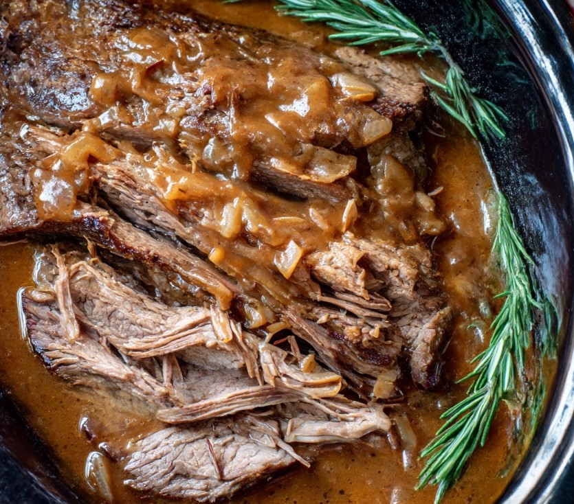 Slow Cooker Holiday Brisket With Gravy