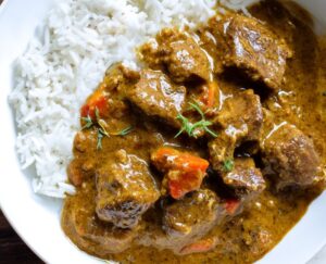 Slow Cooker Beef Coconut Curry