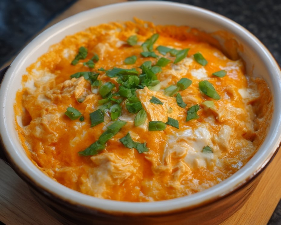 Crockpot Buffalo Chicken Dip