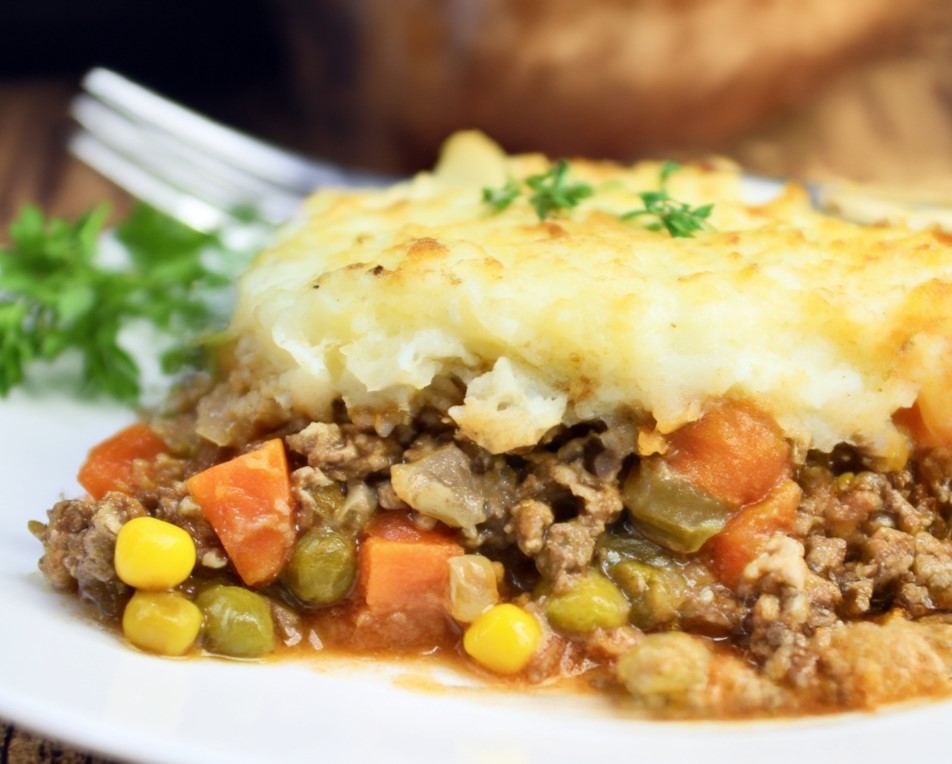 Slow Cooker Shepherd’s Pie: Comfort in Every Bite