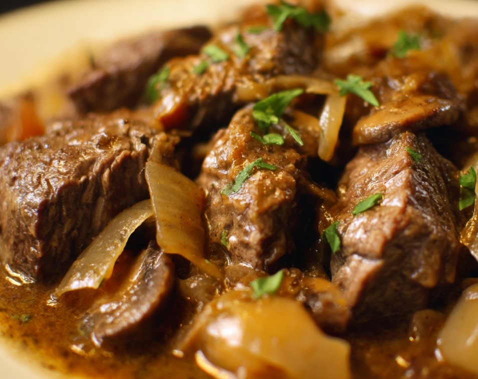Crockpot Cubed Steak: A Comforting Southern Classic